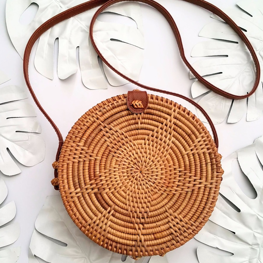 JAMAICAN DREAMS Round Rattan Straw Handbag